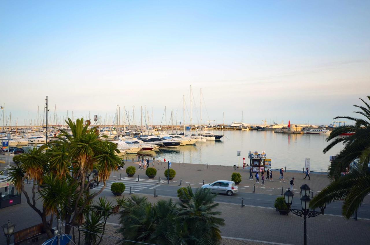 Golive Deluxe Apartment Cambrils Exterior photo